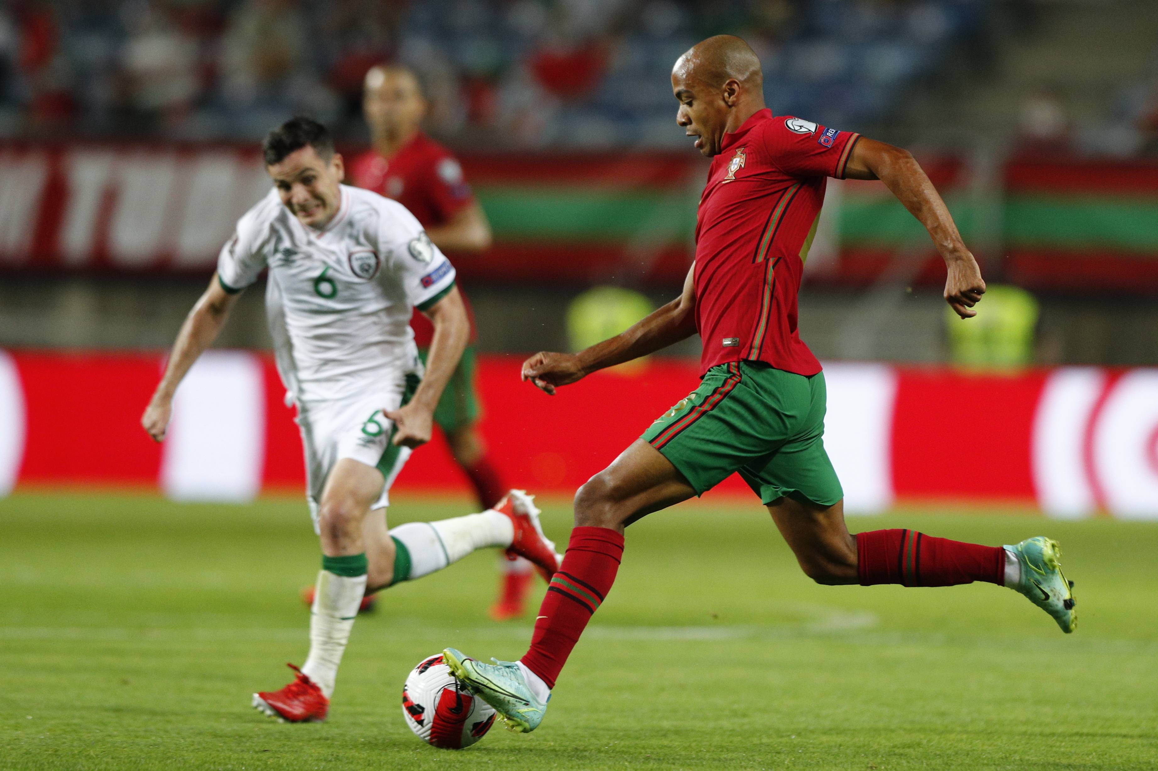 击佳绩的重 击佳绩的重