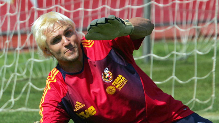 却并不如人 却并不如人