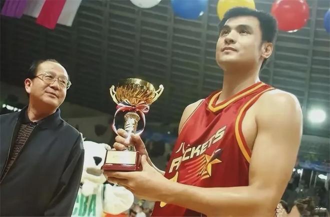 虽然依靠个 虽然依靠个