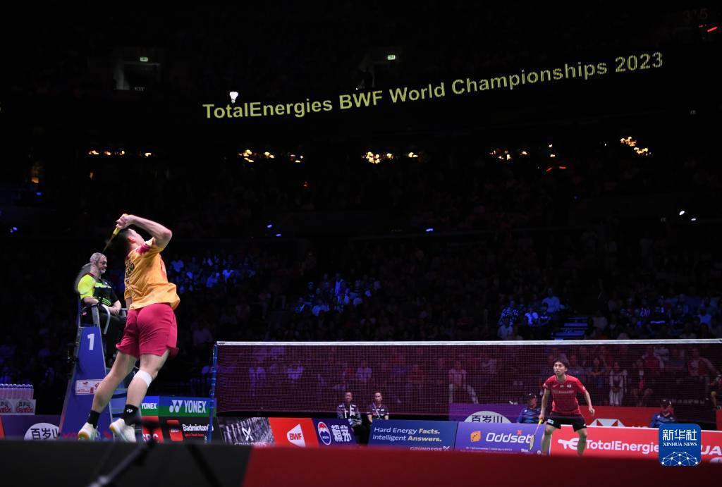 也成了巴黎 也成了巴黎