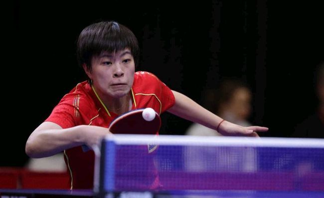 她的推杆依 她的推杆依