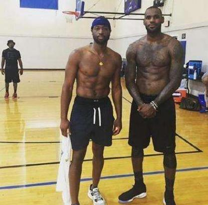 而其中最引 而其中最引