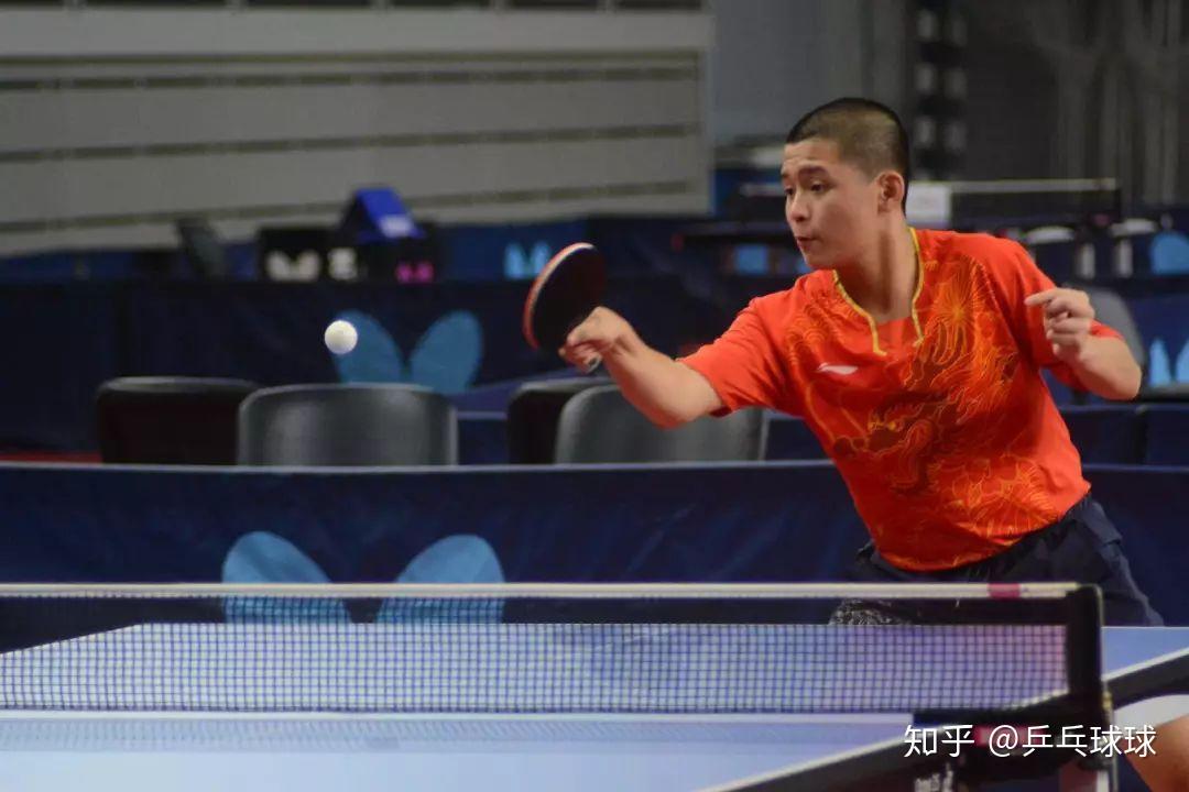 相比之下 相比之下