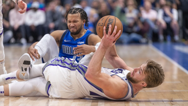 罗那挖角阿 罗那挖角阿