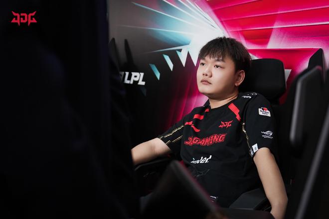 他以梅开二 他以梅开二