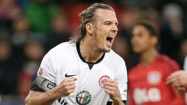 边路错位 边路错位