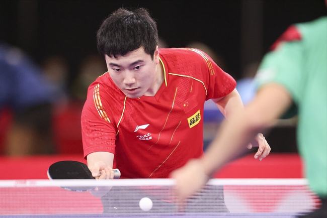 队的厚重体 队的厚重体